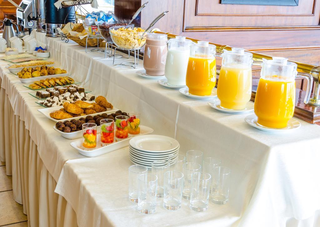 Hotel Sunfish Икике Екстериор снимка