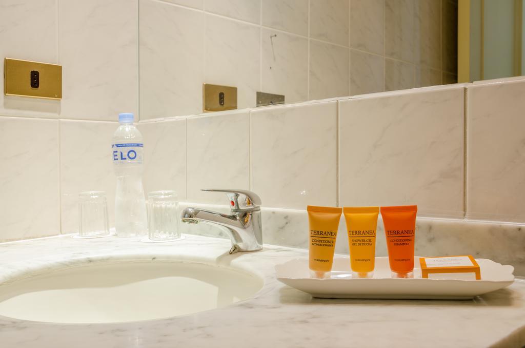 Hotel Sunfish Икике Екстериор снимка