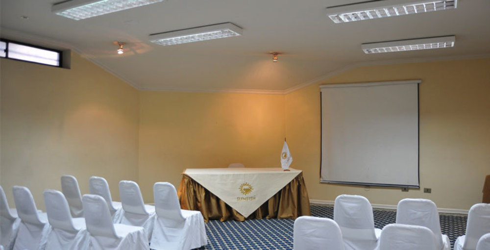 Hotel Sunfish Икике Екстериор снимка