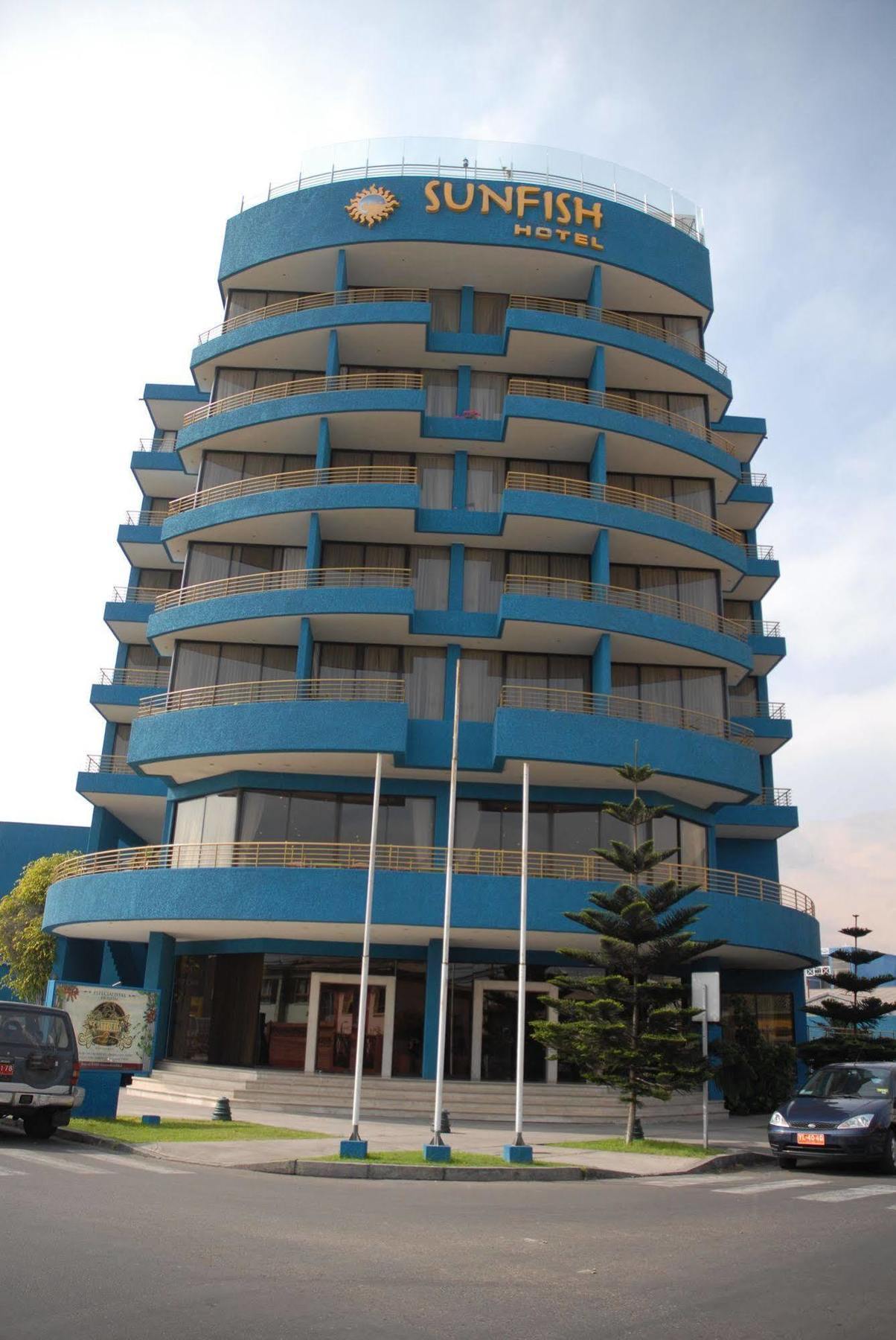 Hotel Sunfish Икике Екстериор снимка