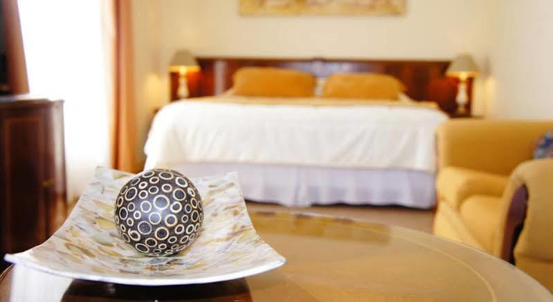 Hotel Sunfish Икике Екстериор снимка