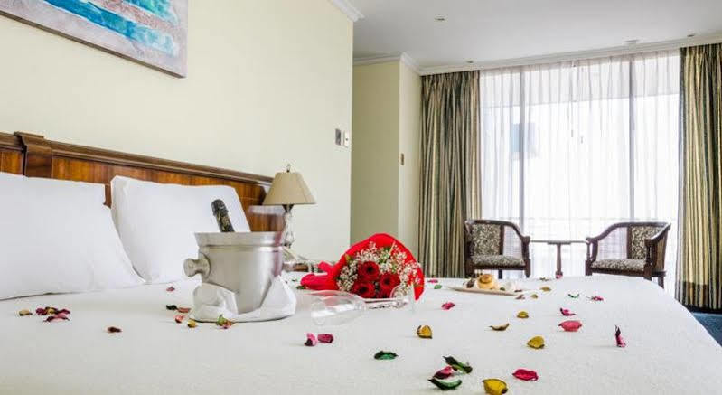 Hotel Sunfish Икике Екстериор снимка