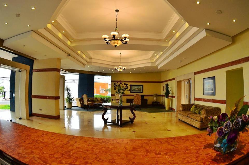 Hotel Sunfish Икике Екстериор снимка